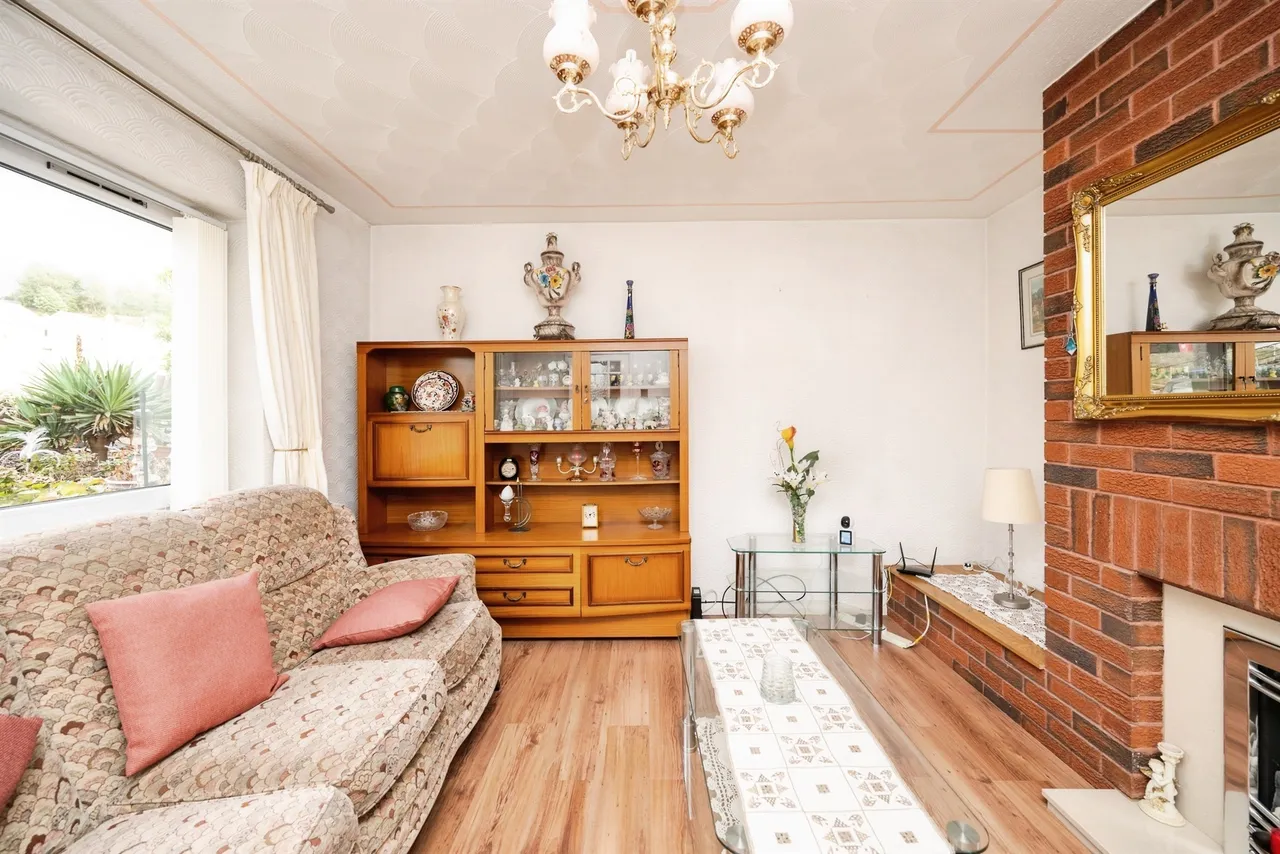 Cromwell Close, Rowley Regis, B65, photo 6