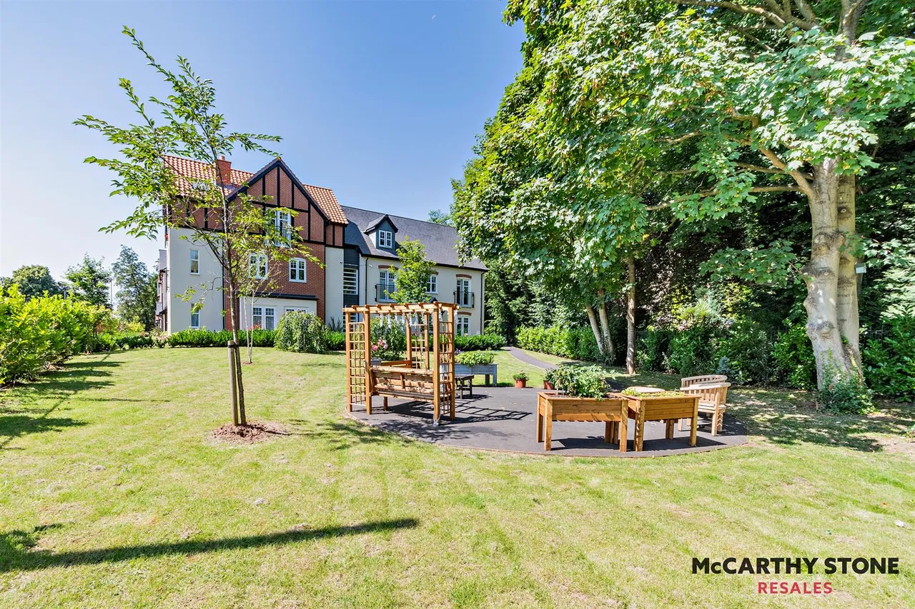 Old Main Road, Bulcote, NG14, photo 25