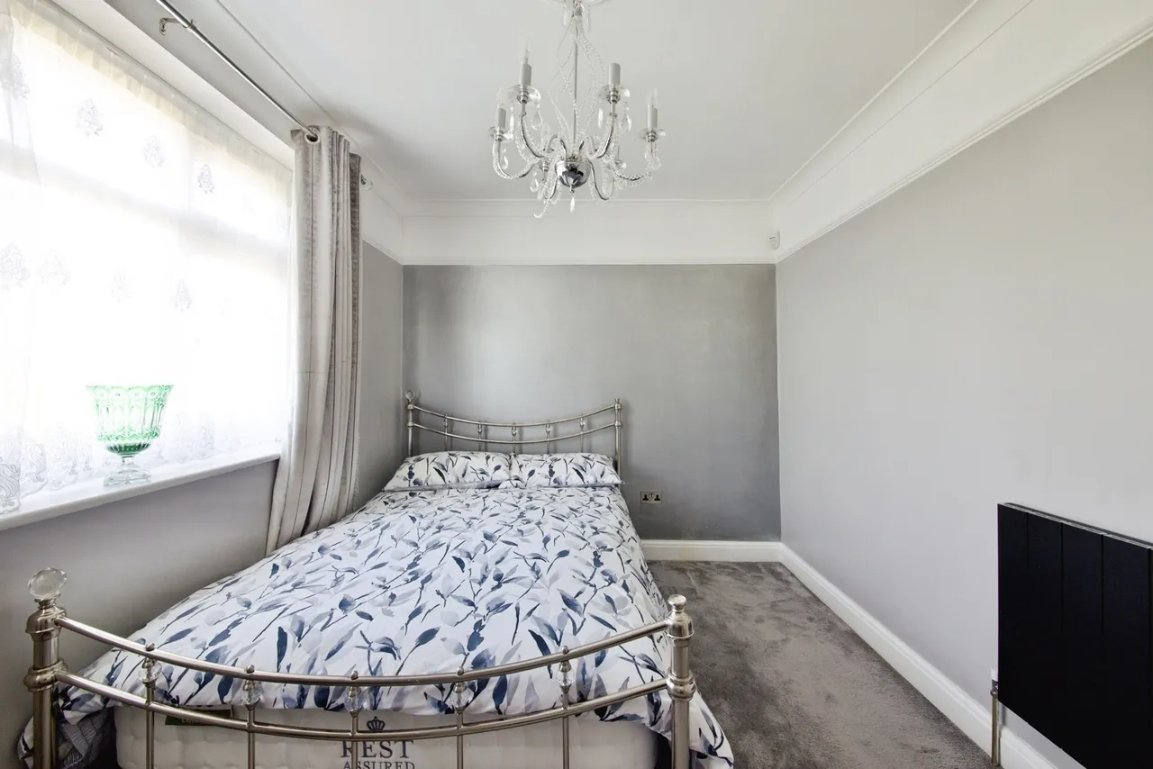 Ravenscraig Road, London, N11, photo 14
