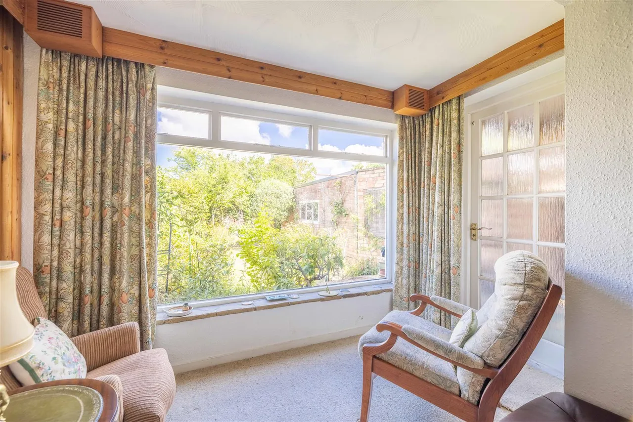 Walpole Road, Old Windsor, Windsor, SL4 2LZ, photo 5
