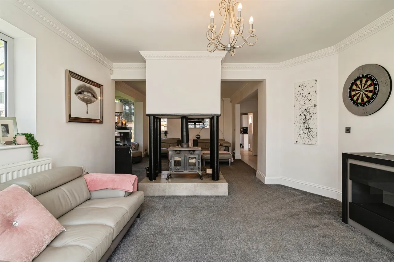 Victoria Road, Gorleston, Great Yarmouth, photo 5