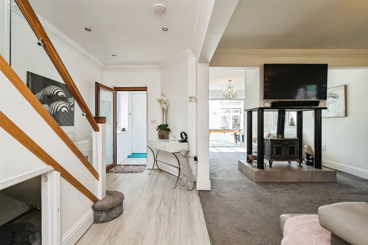Victoria Road, Gorleston, Great Yarmouth, photo 3