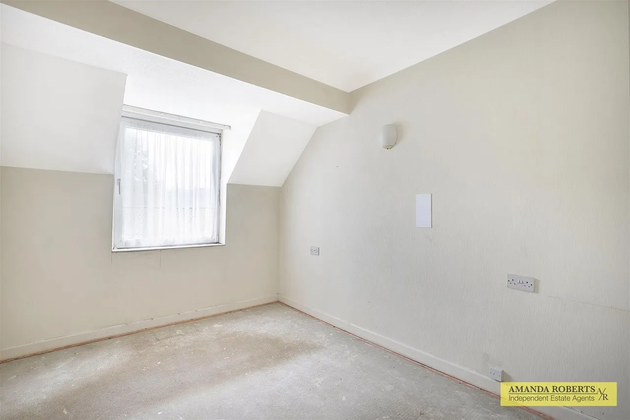 Homebush House, 142 Kings Head Hill, Chingford, photo 2