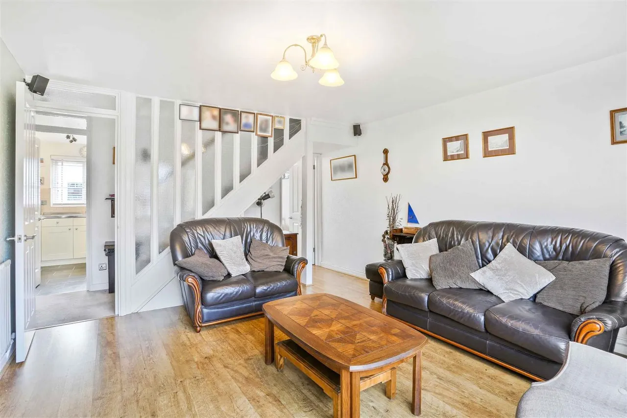 Walnut Mews, Sutton, SM2 5TL, photo 13