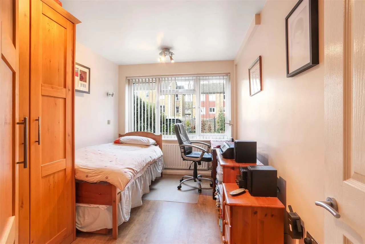 Walnut Mews, Sutton, SM2 5TL, photo 5