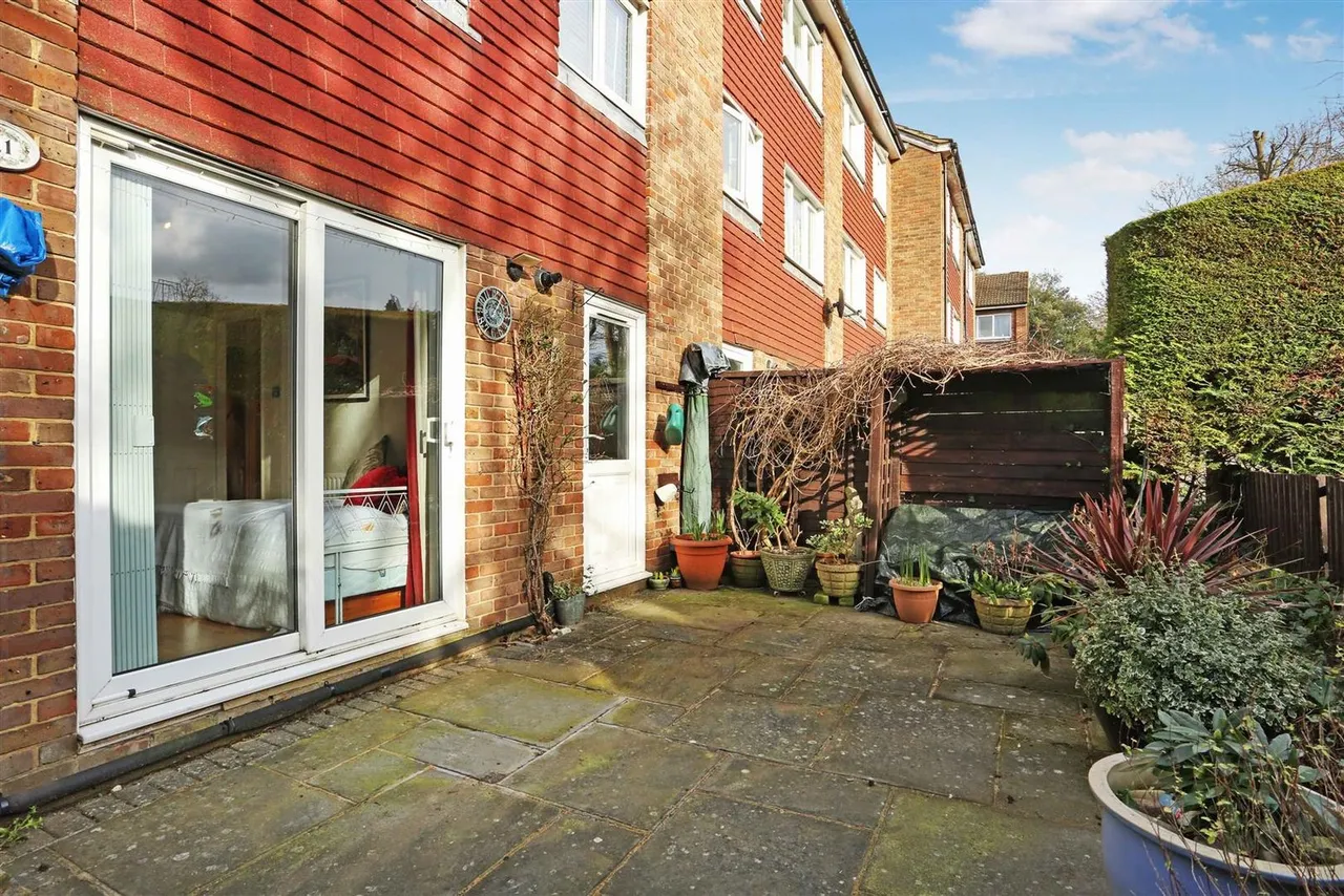Walnut Mews, Sutton, SM2 5TL, photo 10