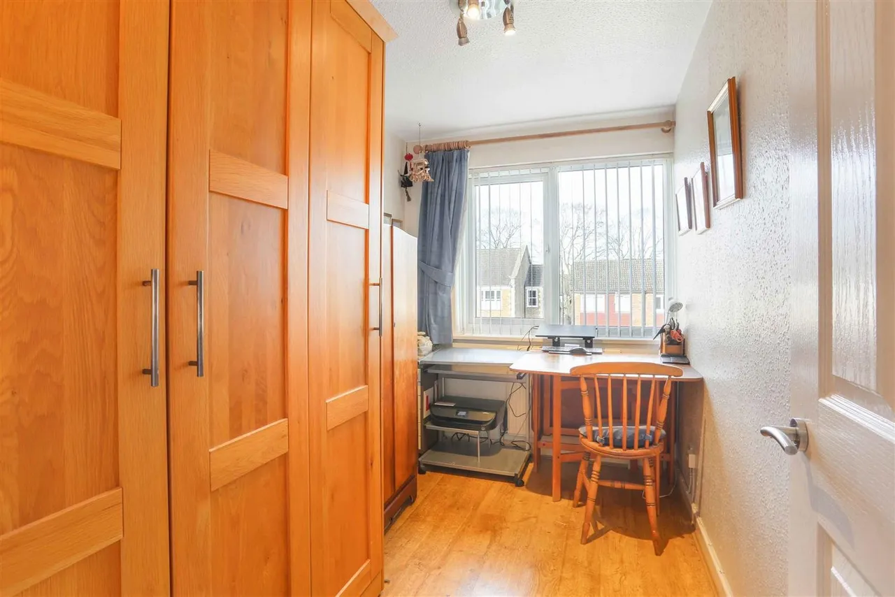 Walnut Mews, Sutton, SM2 5TL, photo 20