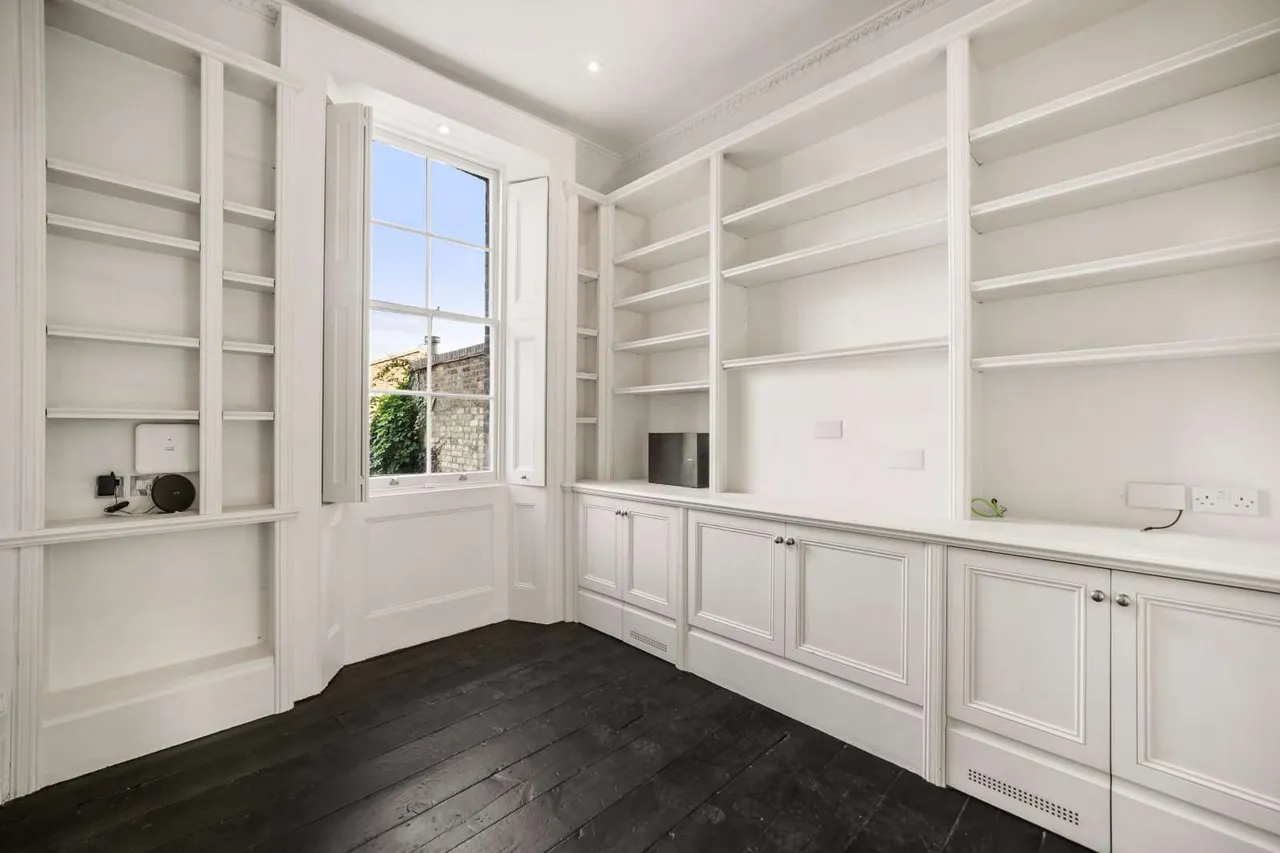Norland Square, Holland Park, London, W11 4PX, photo 7