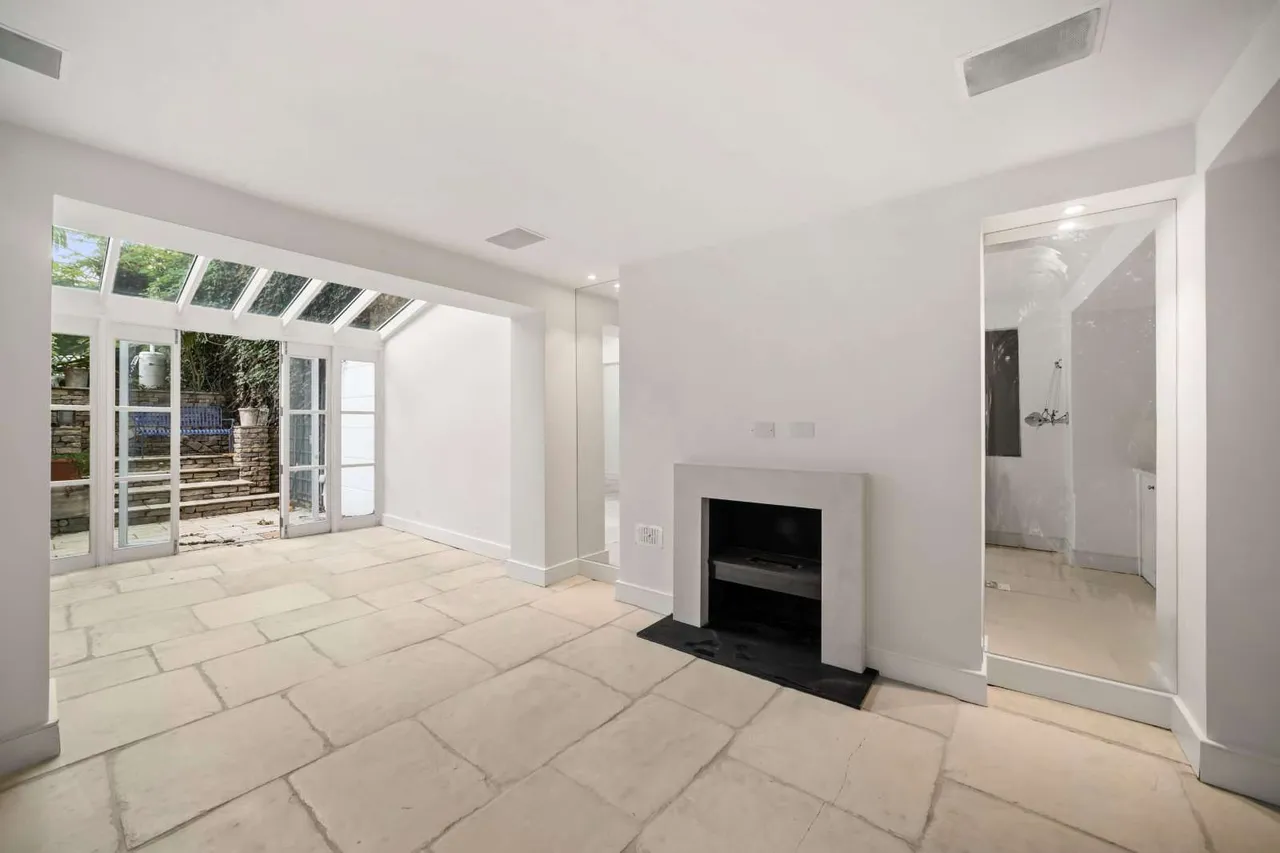 Norland Square, Holland Park, London, W11 4PX, photo 10