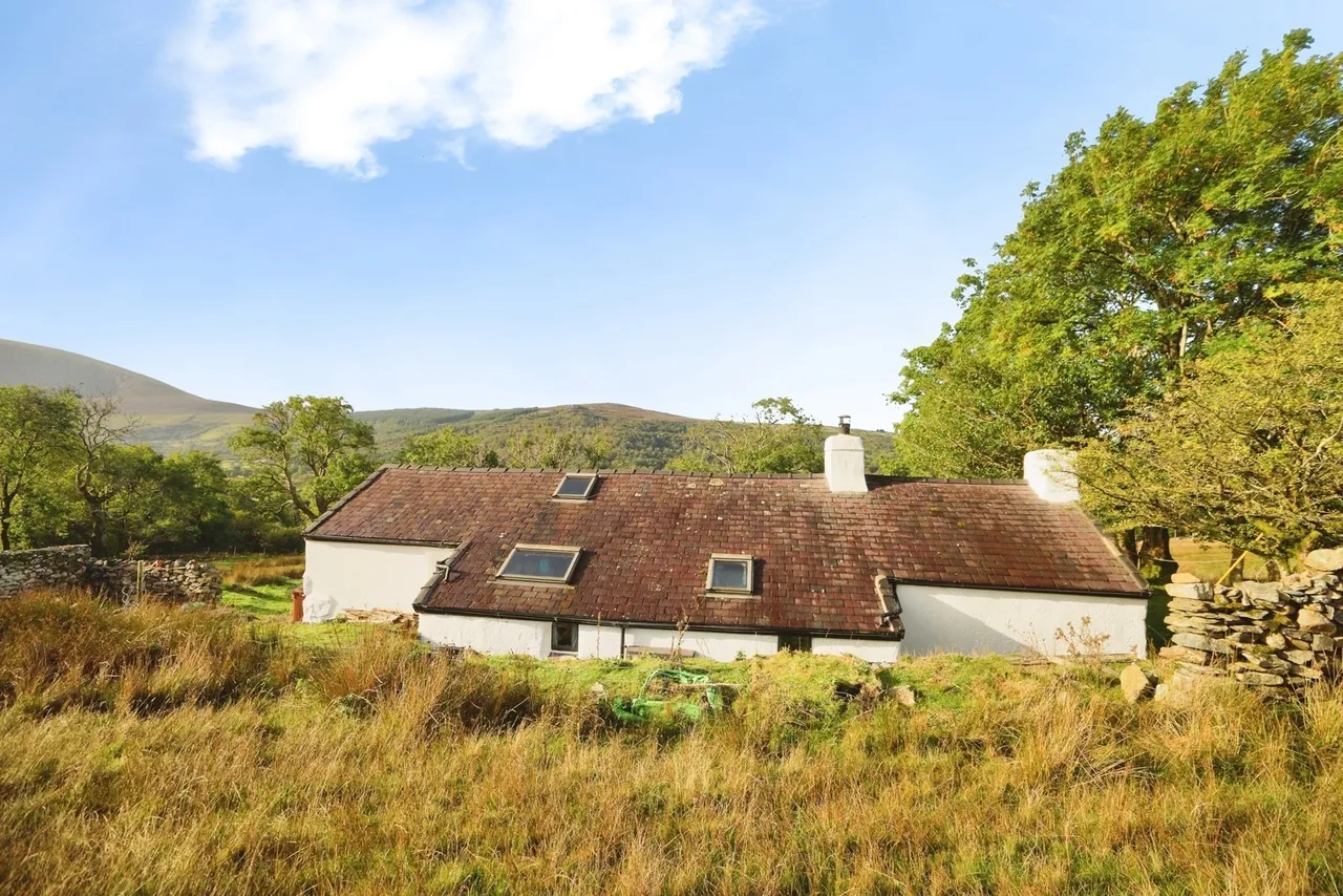 Waunfawr, Caernarfon, LL55, photo 3