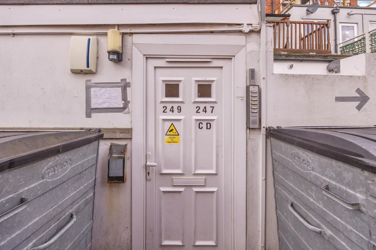 Milton Road, Southsea, photo 11