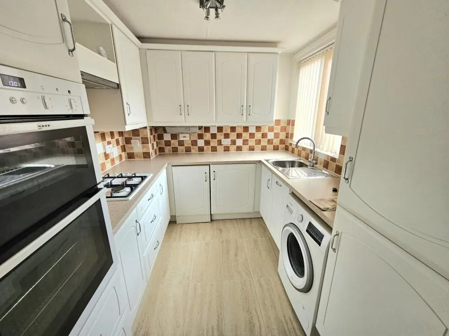 Allenview Road, Wimborne, BH21, photo 4