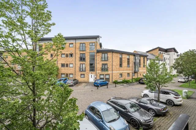 Pasteur Drive, Swindon, SN1, photo 18