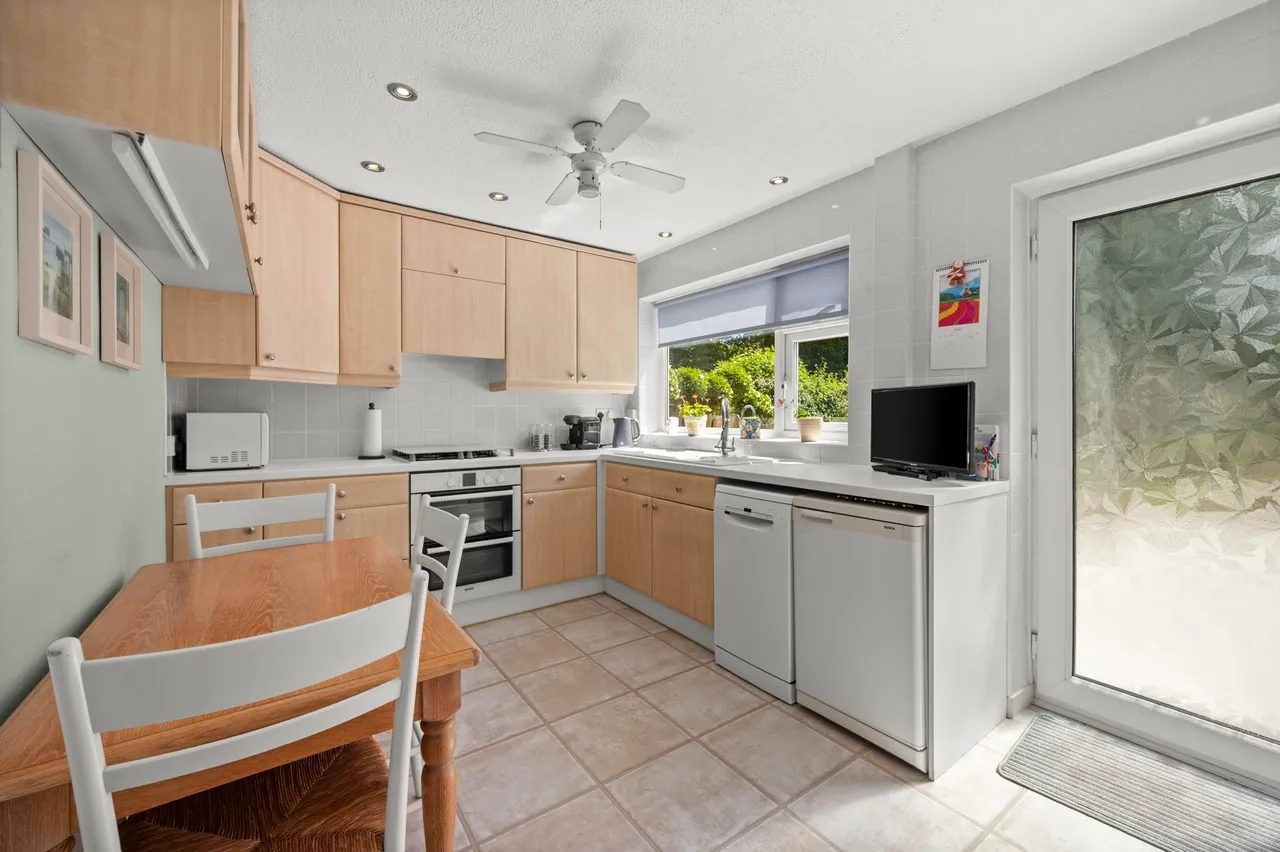 Spinney Green, Eccleston, St. Helens, St. Helens, WA10 5AH, photo 12