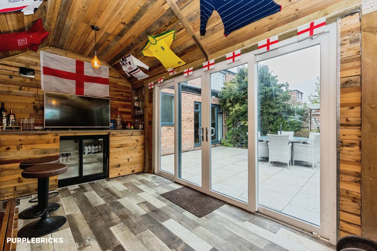 Stamford Road, Manchester, M34, photo 5