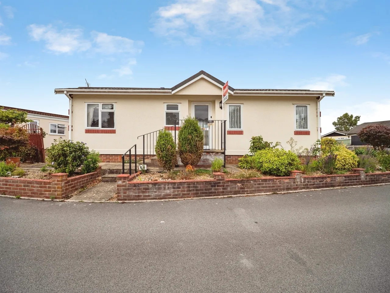2 bed park home for sale — Oaklands Park, Crossways, Dorchester