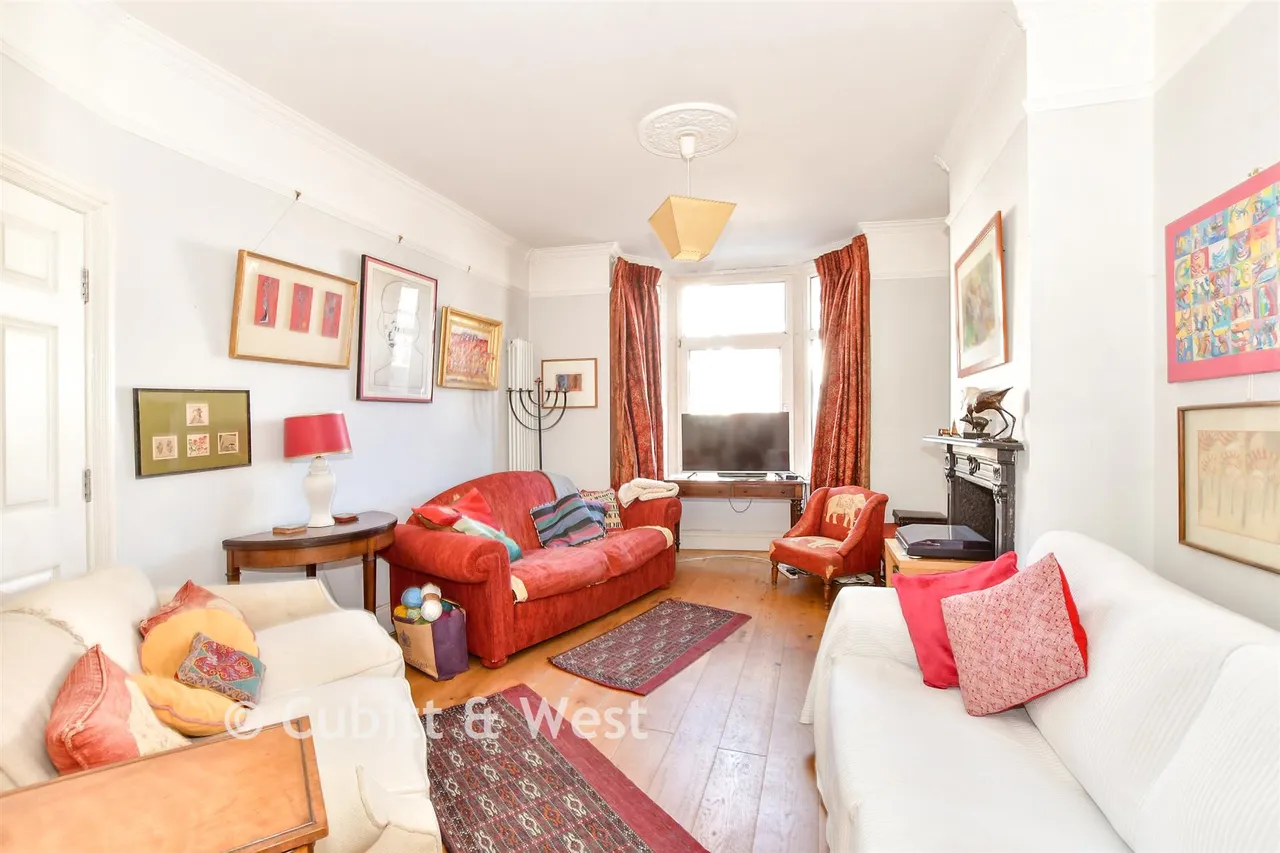 Devonshire Avenue, Southsea, PO4, photo 2