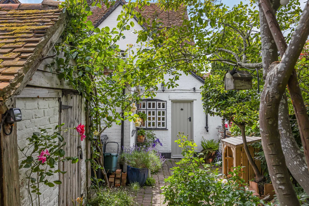 Main Road, East Hagbourne, OX11, photo 22