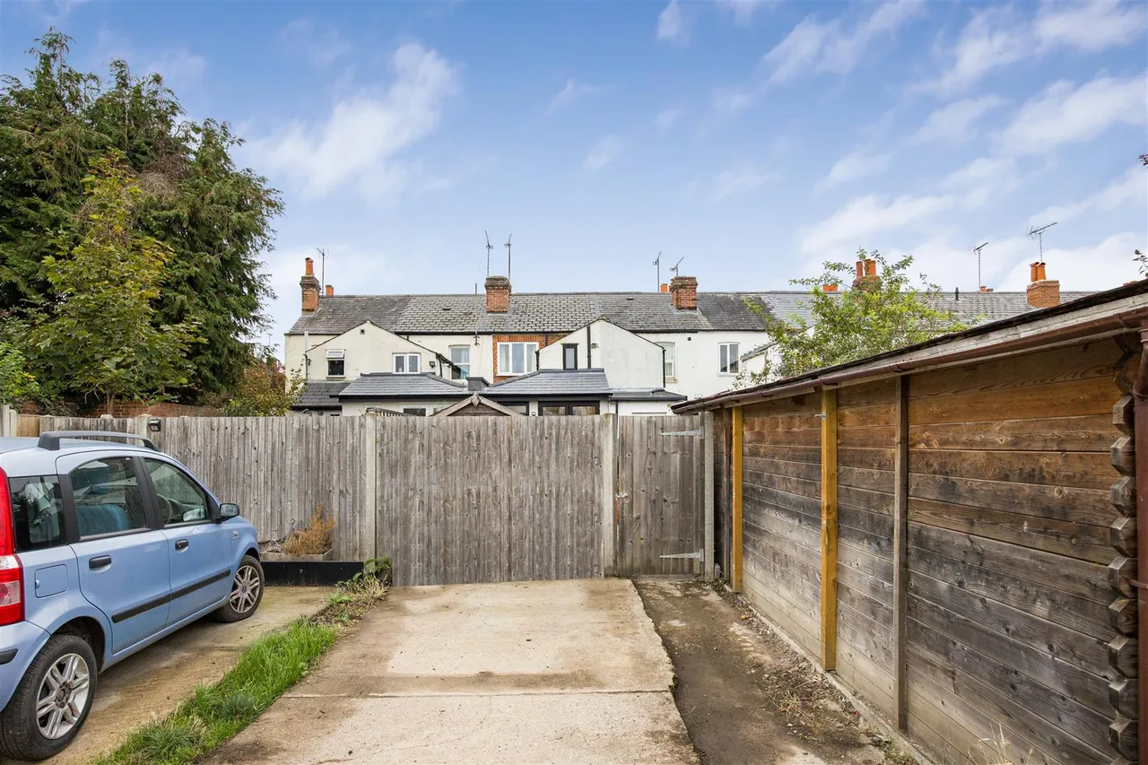 Piggotts Road, Caversham, RG4, photo 18