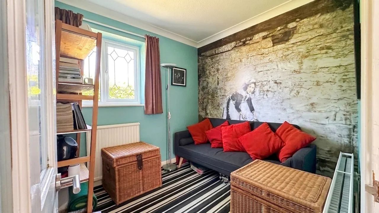 Hazel Drive, Stockport, photo 22