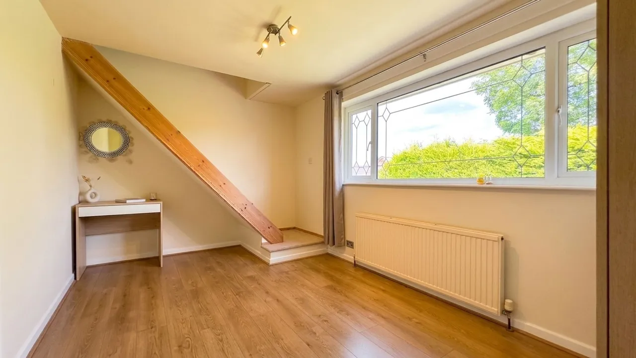 Hazel Drive, Stockport, photo 18