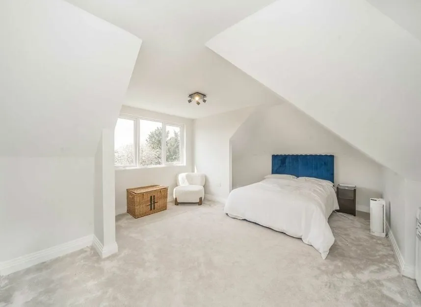 Talbot Crescent, Hendon, NW4, photo 9