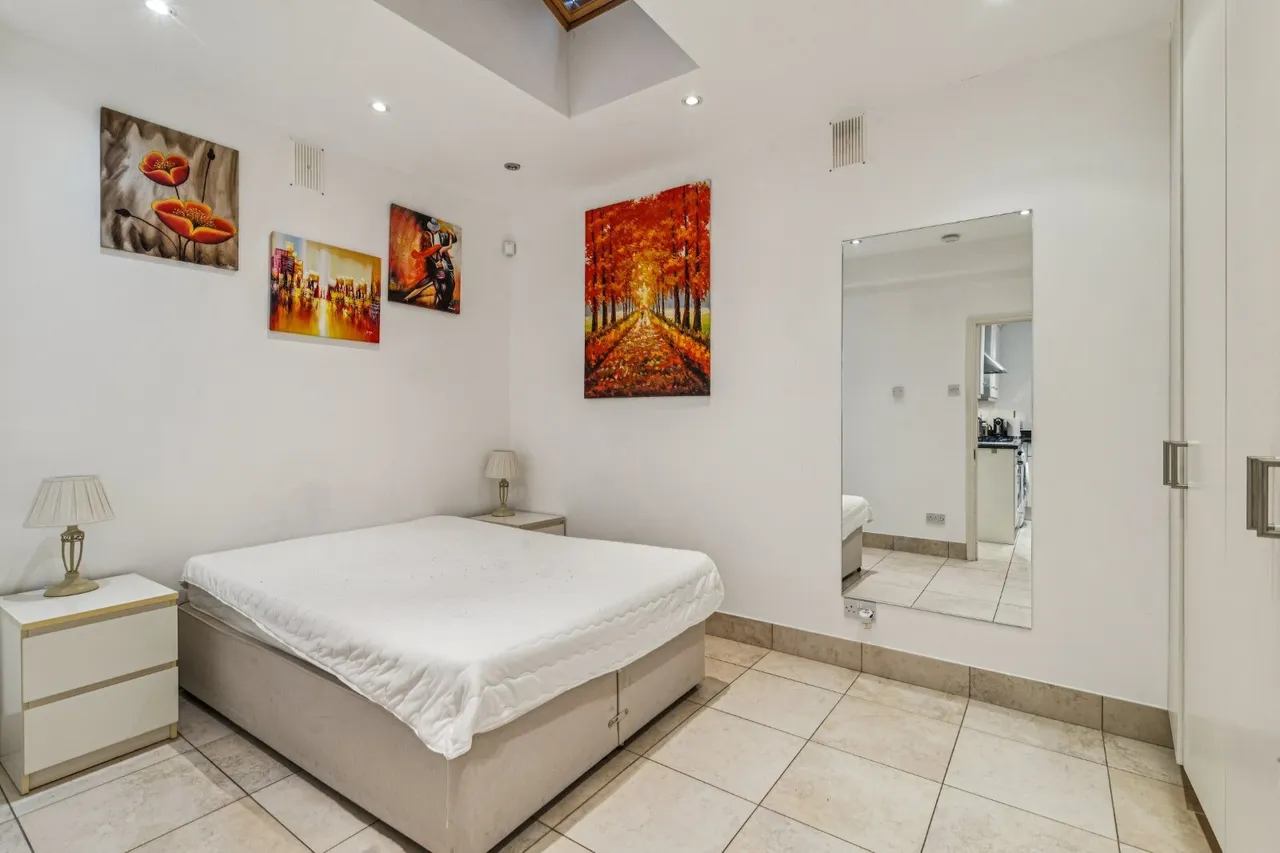 Grange Road, London, W4, photo 9