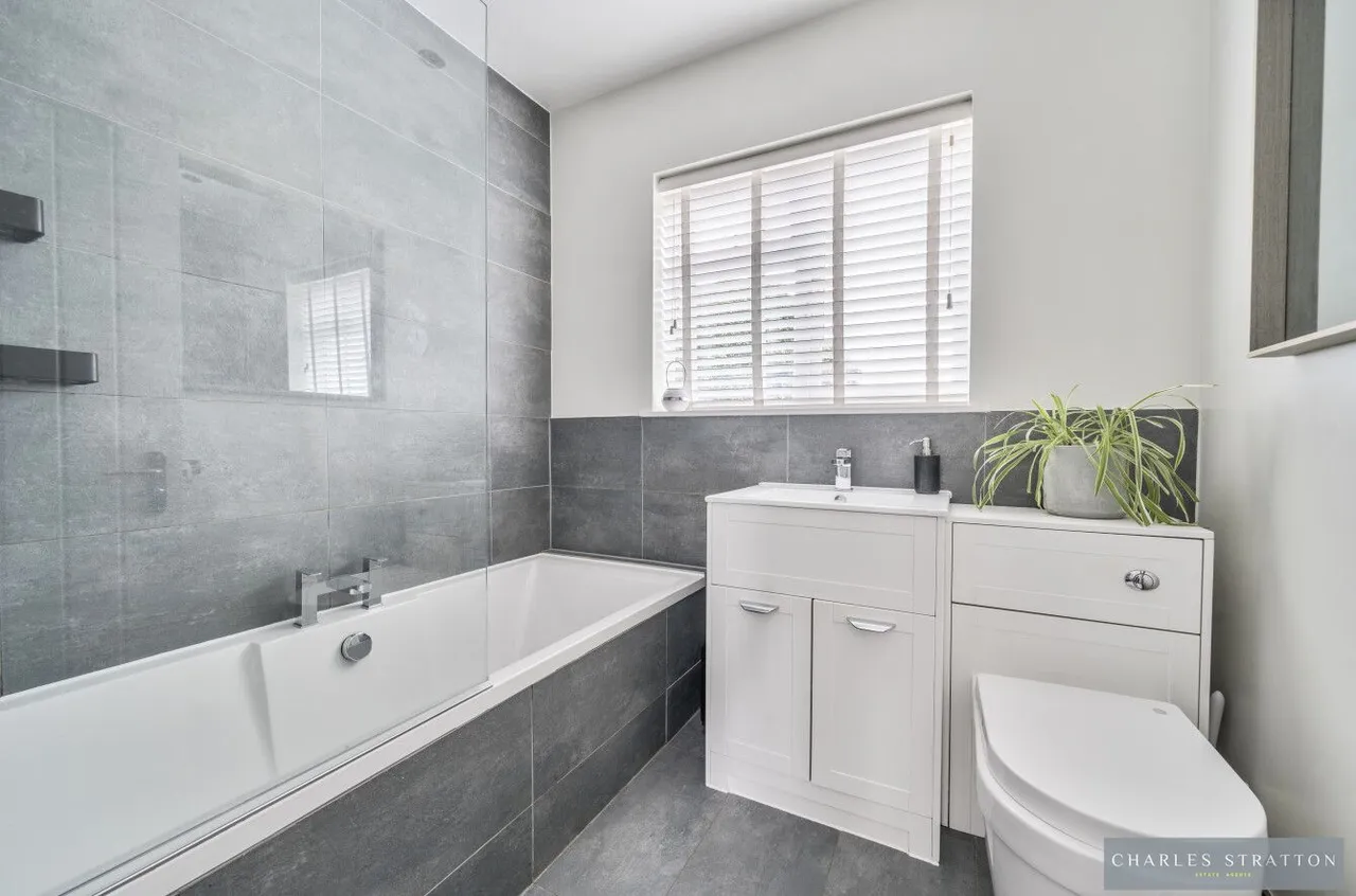 Carlton Road, Romford, Essex, RM2 5AU, photo 20