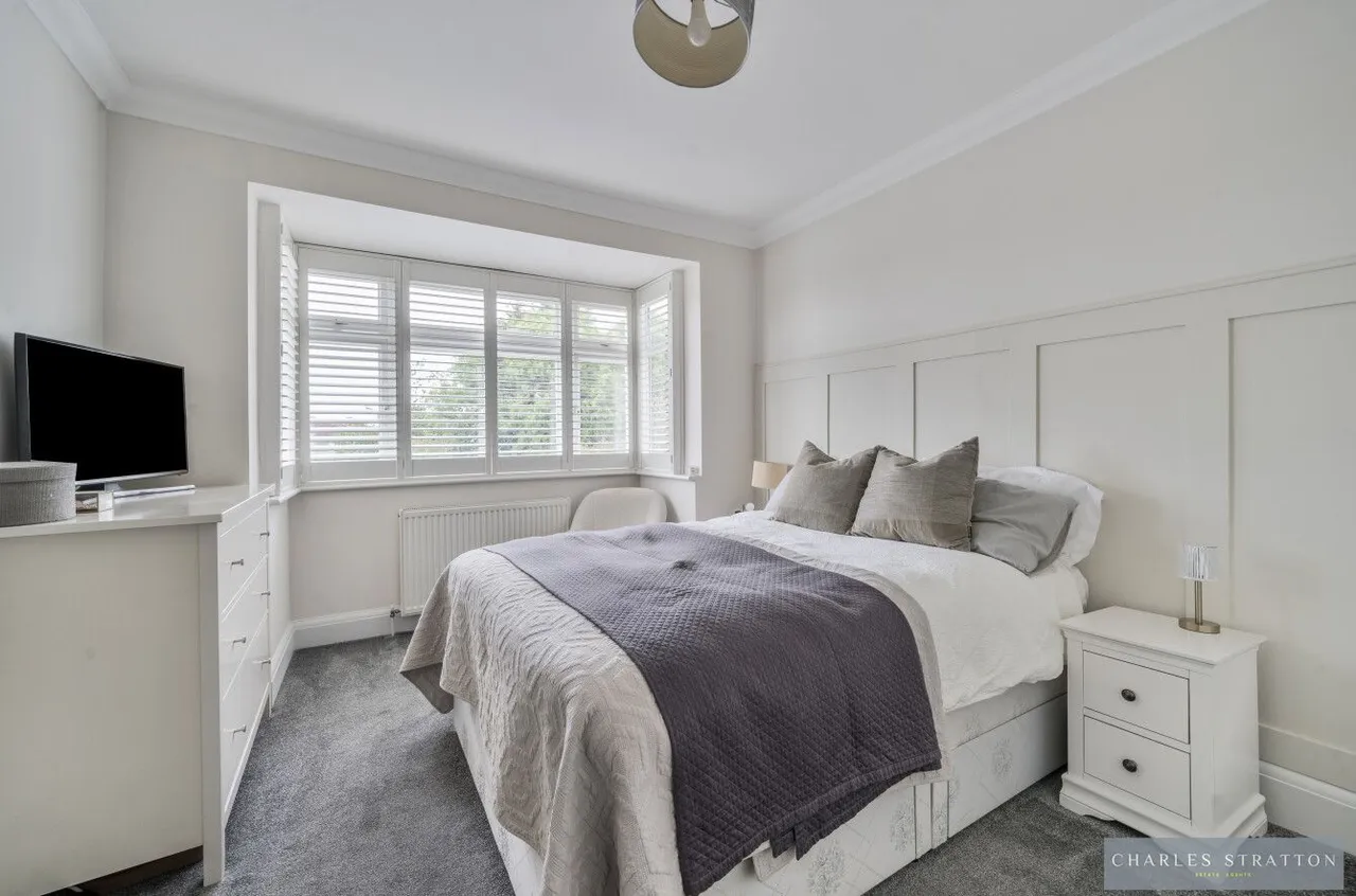 Carlton Road, Romford, Essex, RM2 5AU, photo 17
