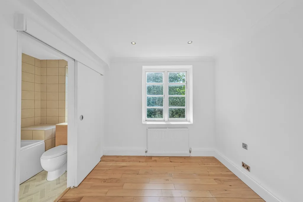 Putney Heath, Putney, SW15, photo 12
