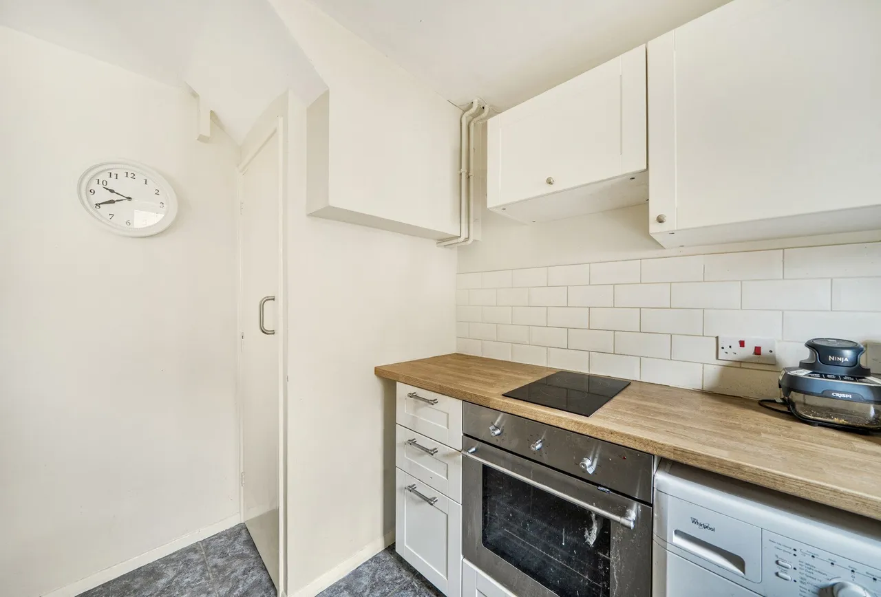 Firs Close, Mitcham, CR4 1AX, photo 6