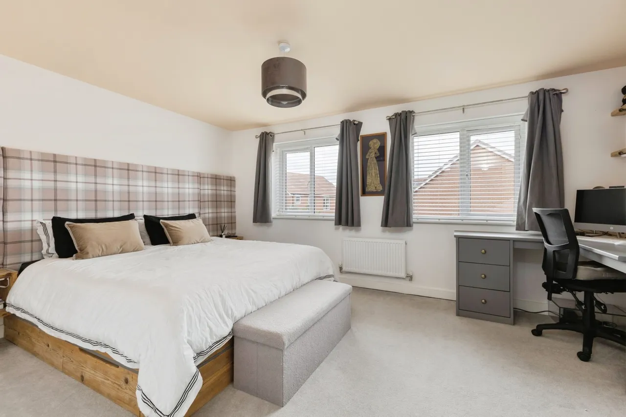 Aspen Drive, Wymondham, Norfolk, NR18, photo 8