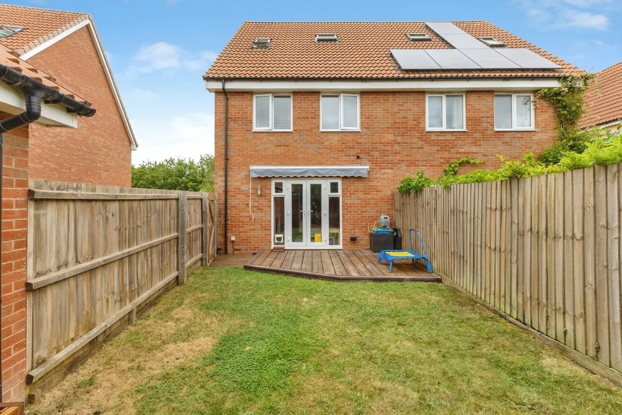Aspen Drive, Wymondham, Norfolk, NR18, photo 10