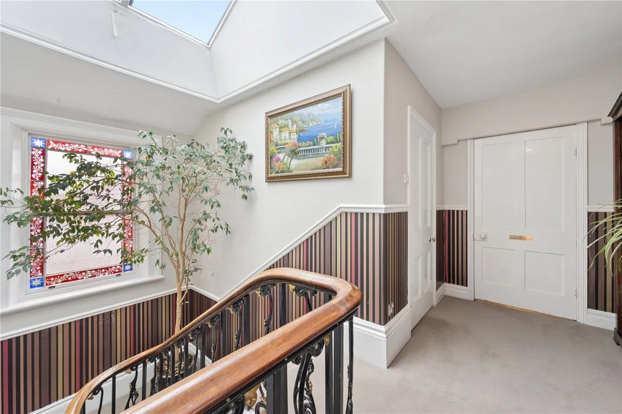 Beach Lawn, Liverpool, L22, photo 28