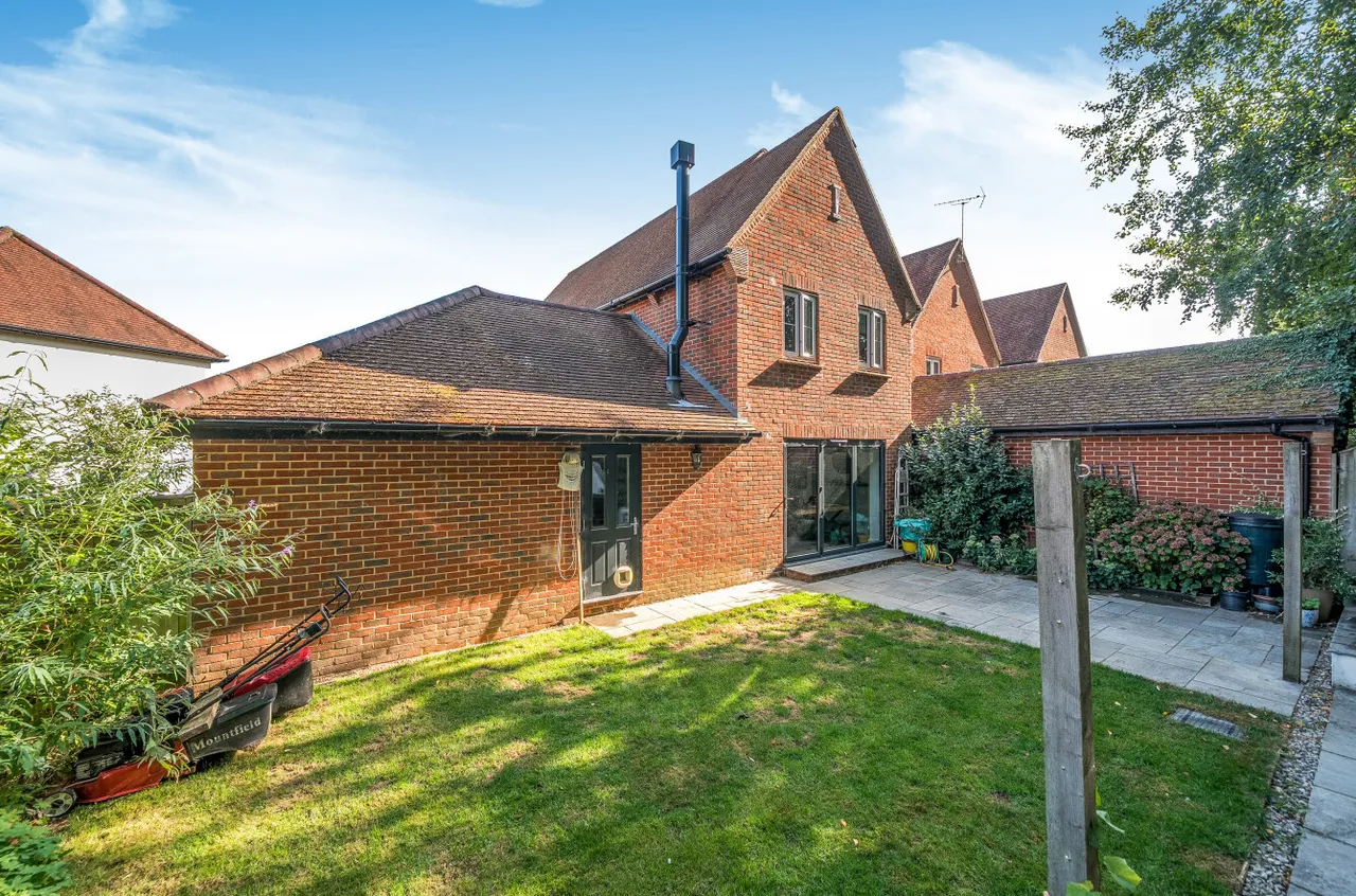 Bakeland Gardens, Alresford, SO24, photo 15