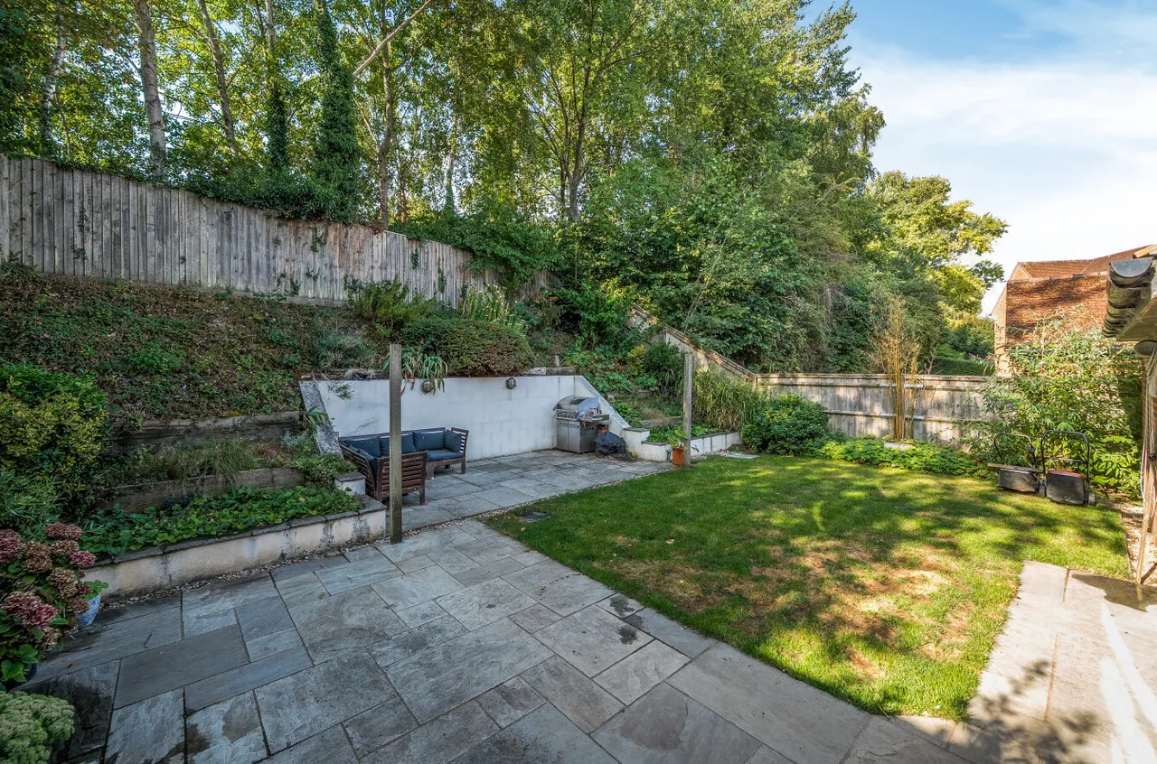 Bakeland Gardens, Alresford, SO24, photo 13