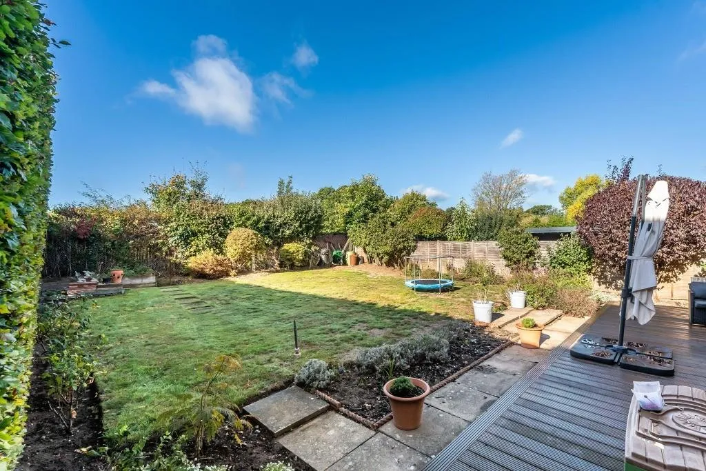 The Spinney, Great Bookham, KT23, photo 14