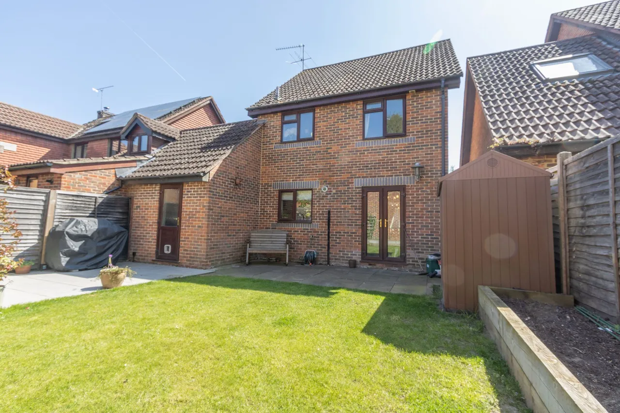 Church View, Hartley Wintney, Hook, RG27 8LN, photo 13