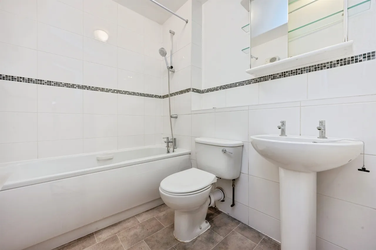 Latium Close, Holywell Hill, St. Albans, photo 9