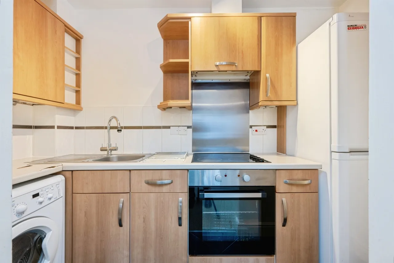 Latium Close, Holywell Hill, St. Albans, photo 7