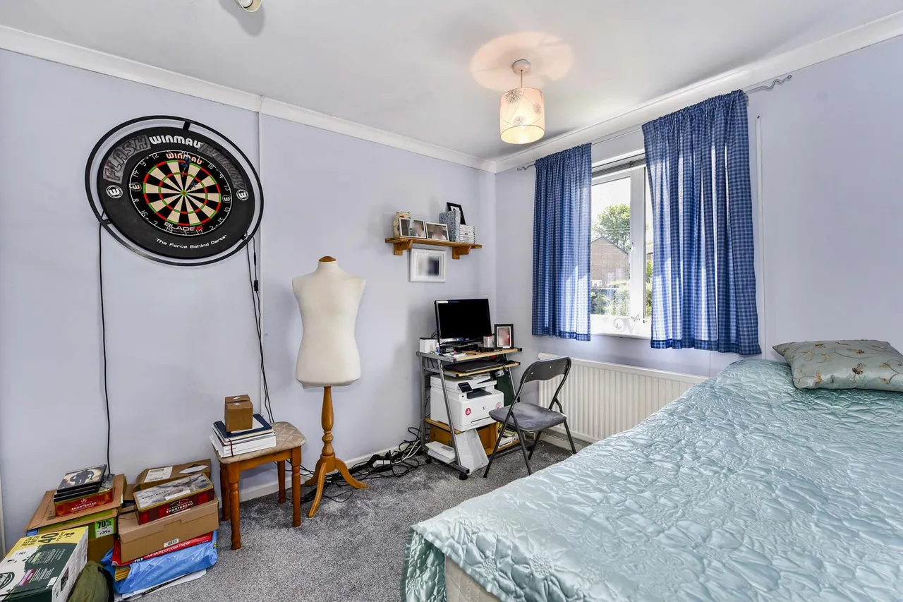 Wainwright Crescent, Sheffield, S13, photo 10