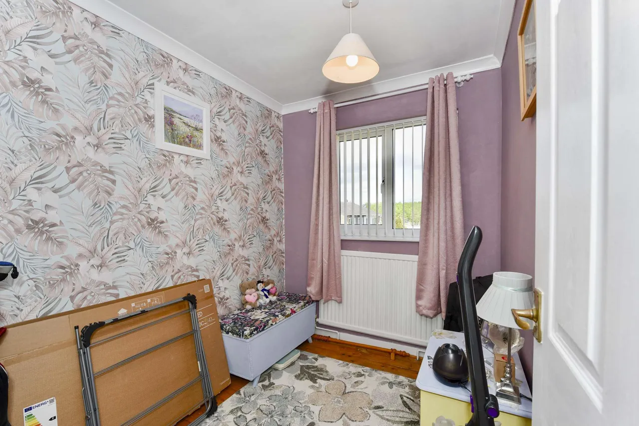 Wainwright Crescent, Sheffield, S13, photo 12