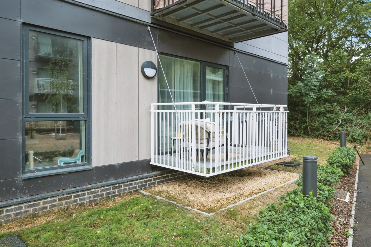Ladybower Road, Worthing, BN13, photo 2