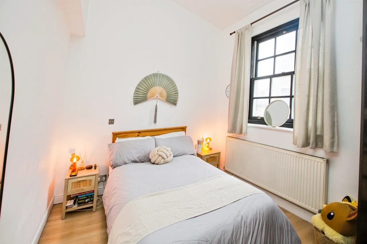 Sowerby Street, Sowerby Bridge, HX6, photo 15