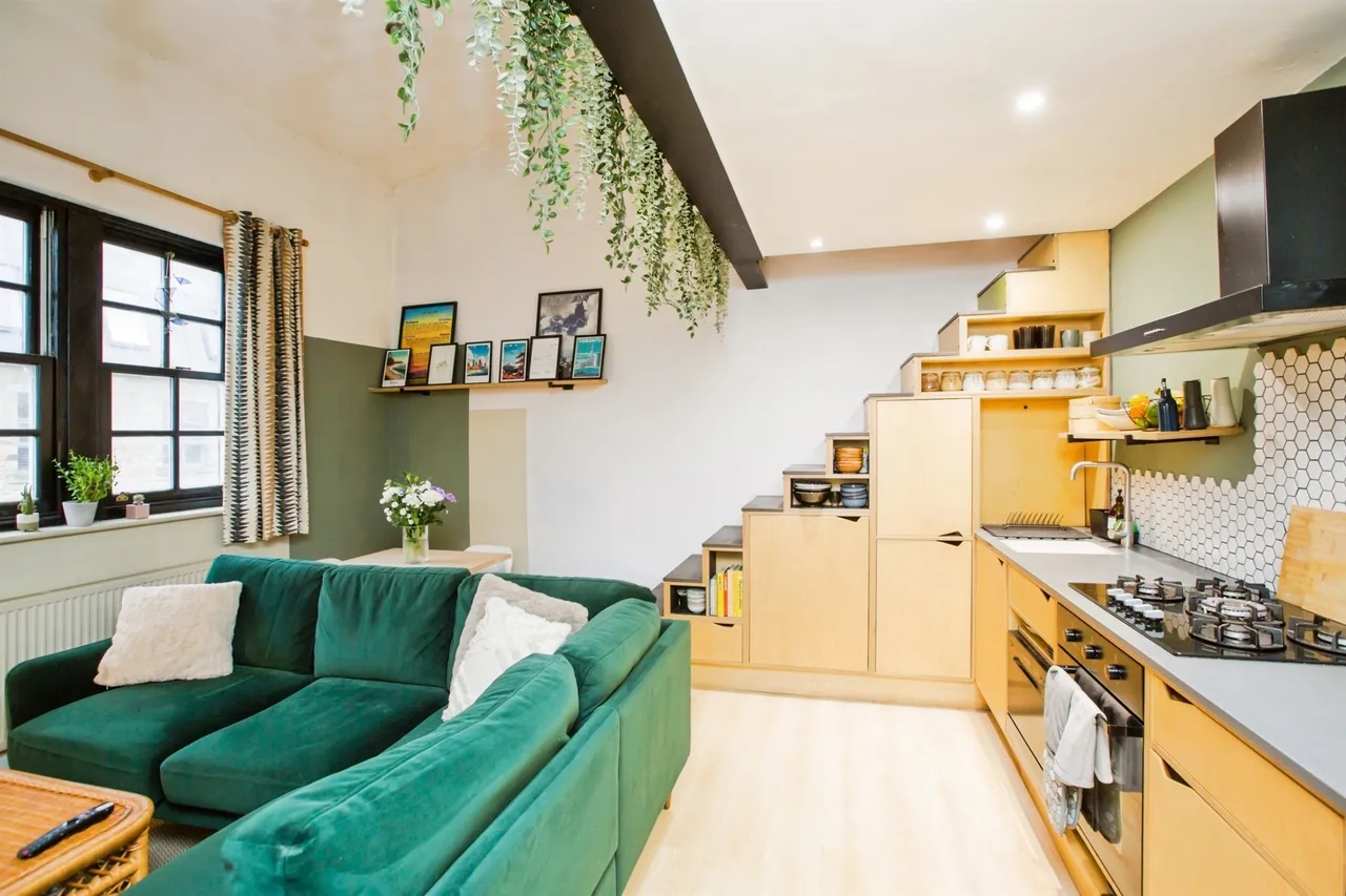Sowerby Street, Sowerby Bridge, HX6, photo 6