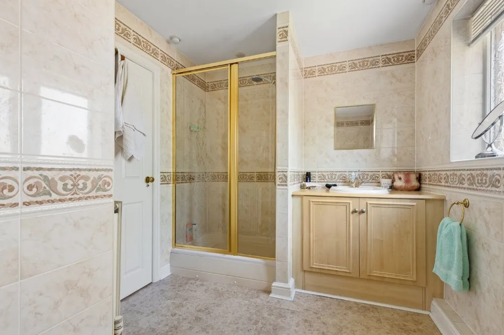 Belridge Close, Redbrook, photo 32