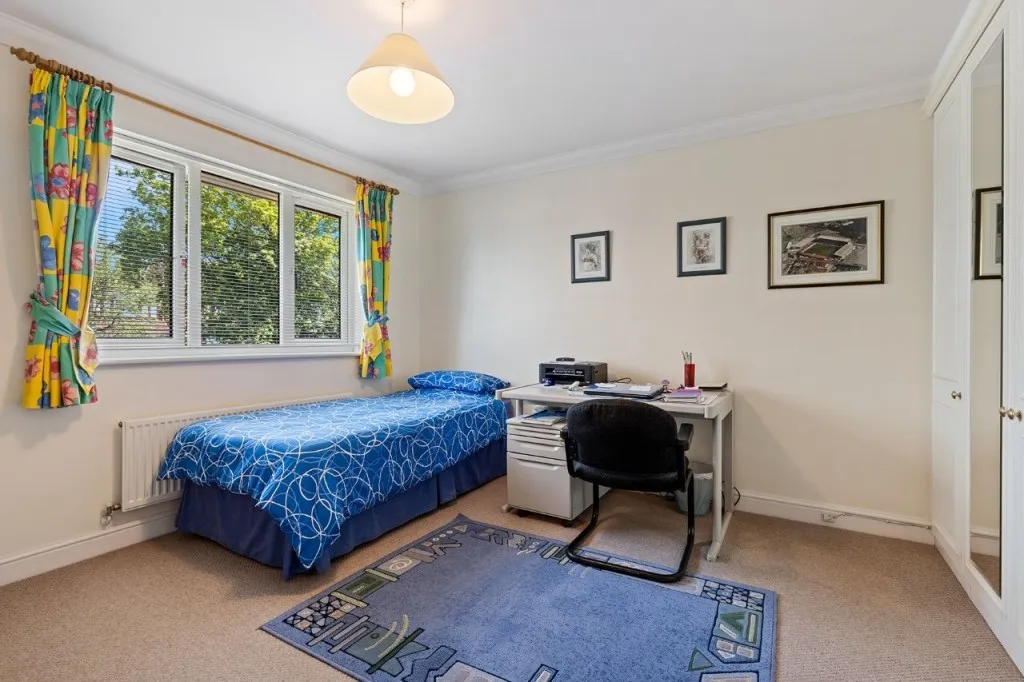 Belridge Close, Redbrook, photo 31