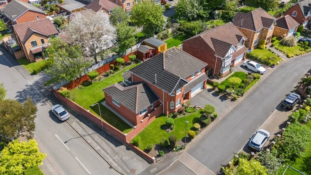 Belridge Close, Redbrook, photo 42