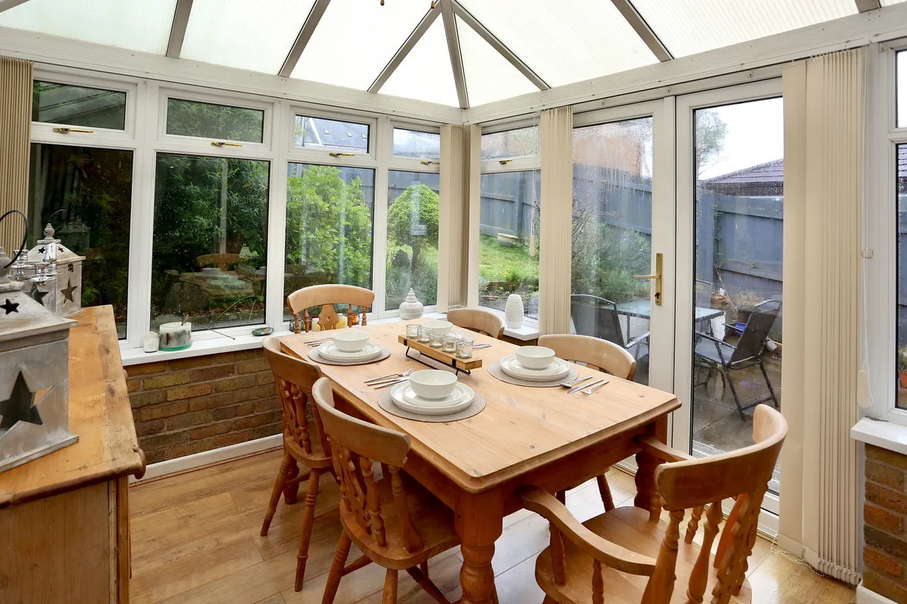 15 Ostringen Close, Abergavenny, Monmouthshire, NP7 5LY, photo 11