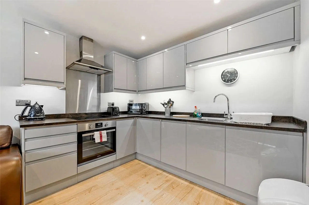 Little Marlow Road, Marlow, Buckinghamshire, SL7 1HA, photo 6